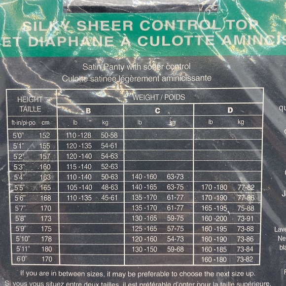 Gloria Vanderbilt Silky Sheer Control Top Pantyhose Nylons Size D 160-200 lbs - Picture 5 of 8